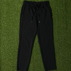 Womens Lululemon On The Fly Capri Pants Size 4