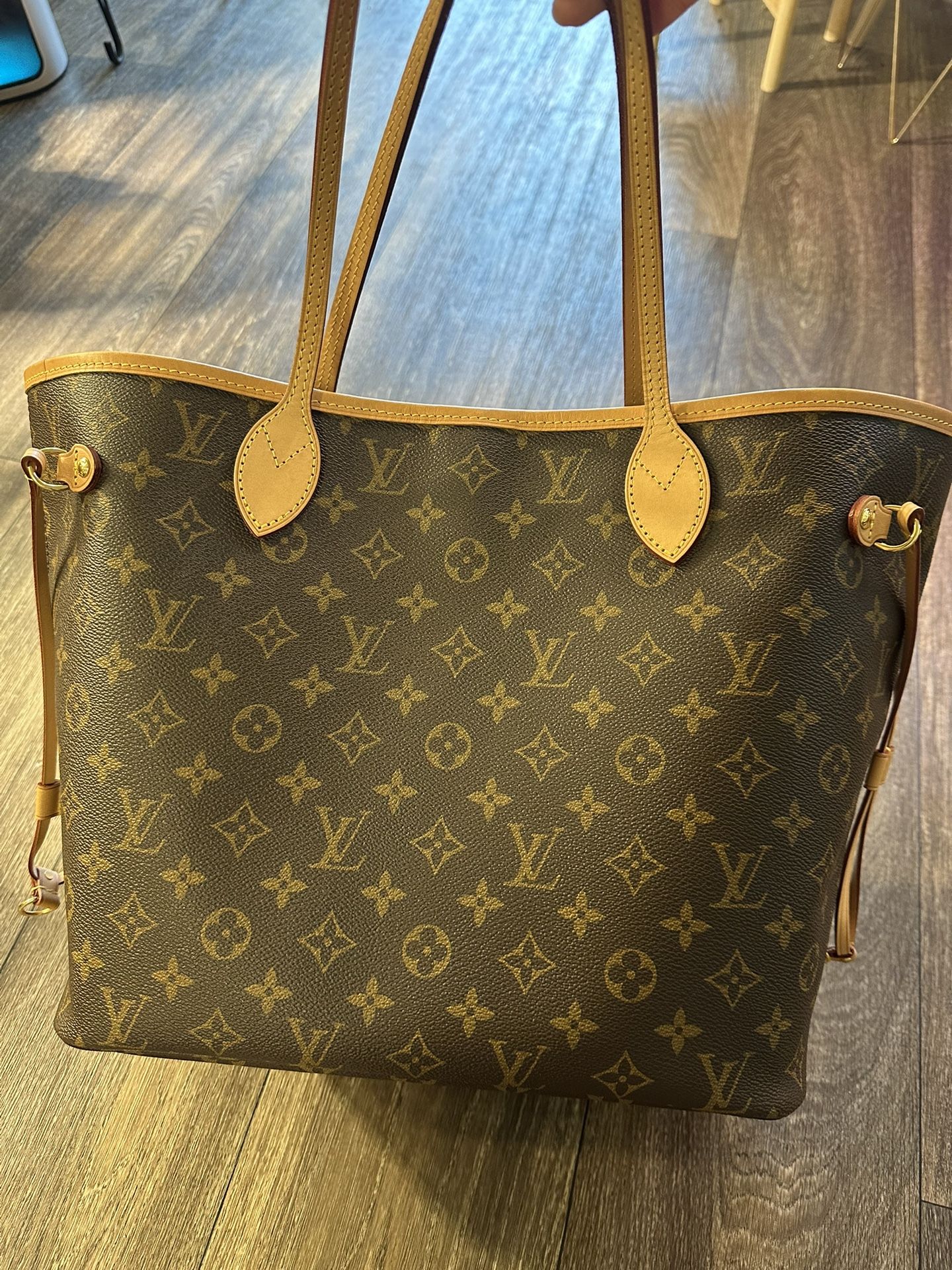 Louis Vuitton Neverfull MM