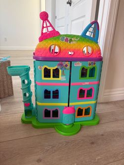 Gabbys Dollhouse