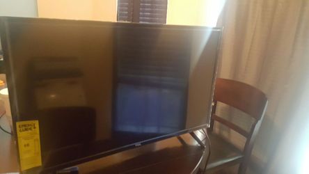 Tcl 32d100 32 inch tv