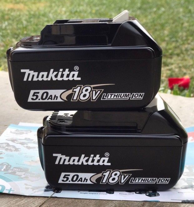 Makita 5.0ah Batteries Brand New...$140.... Pickup Only...
