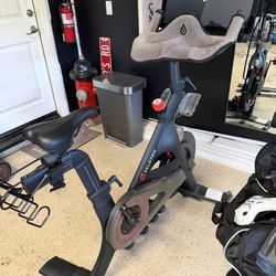 Peloton Bike