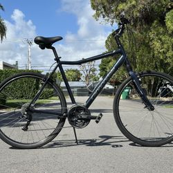 Cannondale Adventure 700C Hybrid Urban Cruiser Bicycle - XL Frame