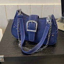 Stylish Blue Women's Bag with Chain Strap