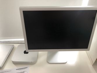 Mini Mac + display