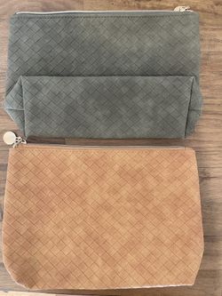 New! 2 pouch bags 7”x9.5”