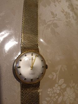 Vintage Paul Peugeot 17 J Watch