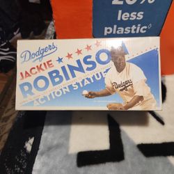 Jackie Robinson 2005 Action Statue 