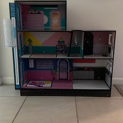 Lol doll house 