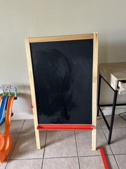Easel