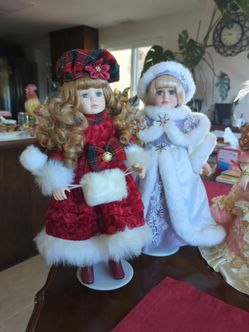 Dolls collectables