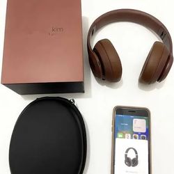 Beats Solo 4 Bluetooth Wireless On-Ear Headphones
