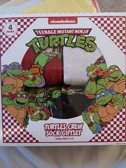 Teenage Mutant Ninja Turtles Socks. 
Adult Crew Socks, 4 Pairs, Size 6-12.
Brand New!