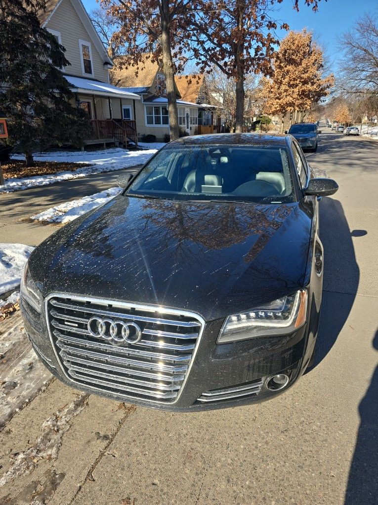 2014 Audi A8