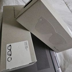 Ray-Ban Meta Display smartglasses - Large - Size 1