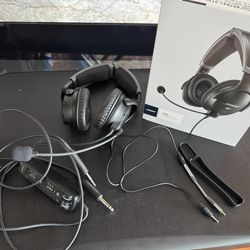Bose A30 ANR Aviation Headset Panel Powered, Bluetooth & GA dual plugs + flt bag