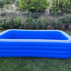 🌊 Large Inflatable Pool – 110”x64”x24” – Family Size! 🌊