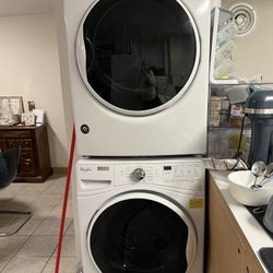 Whirlpool Gas Washer/dryer Set