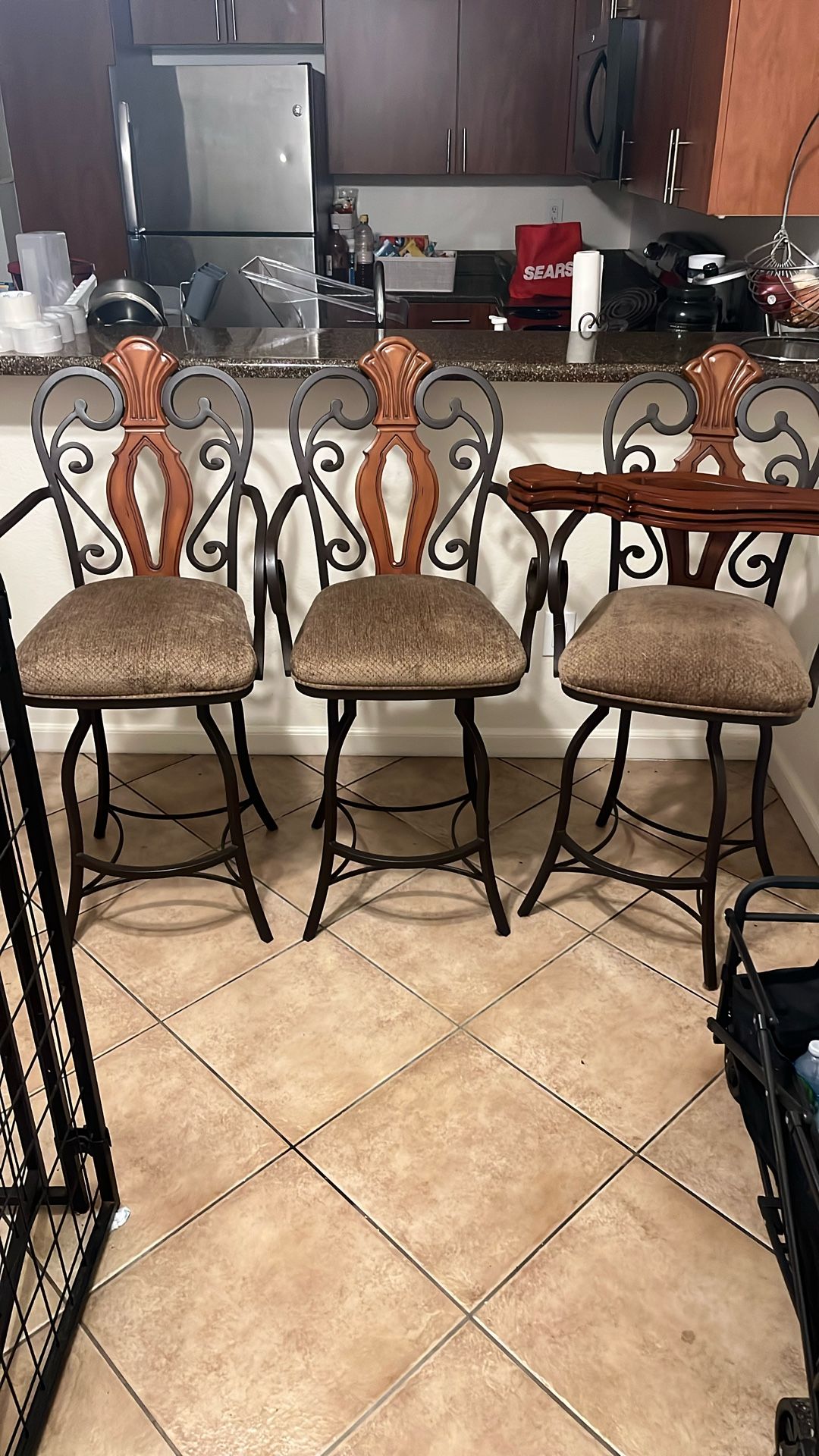 Swivel Bar stools