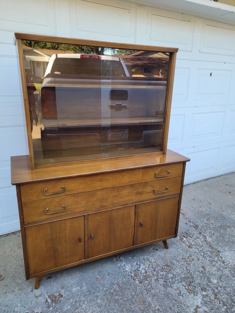 Brickwede MCM Mid Century Modern Hutch