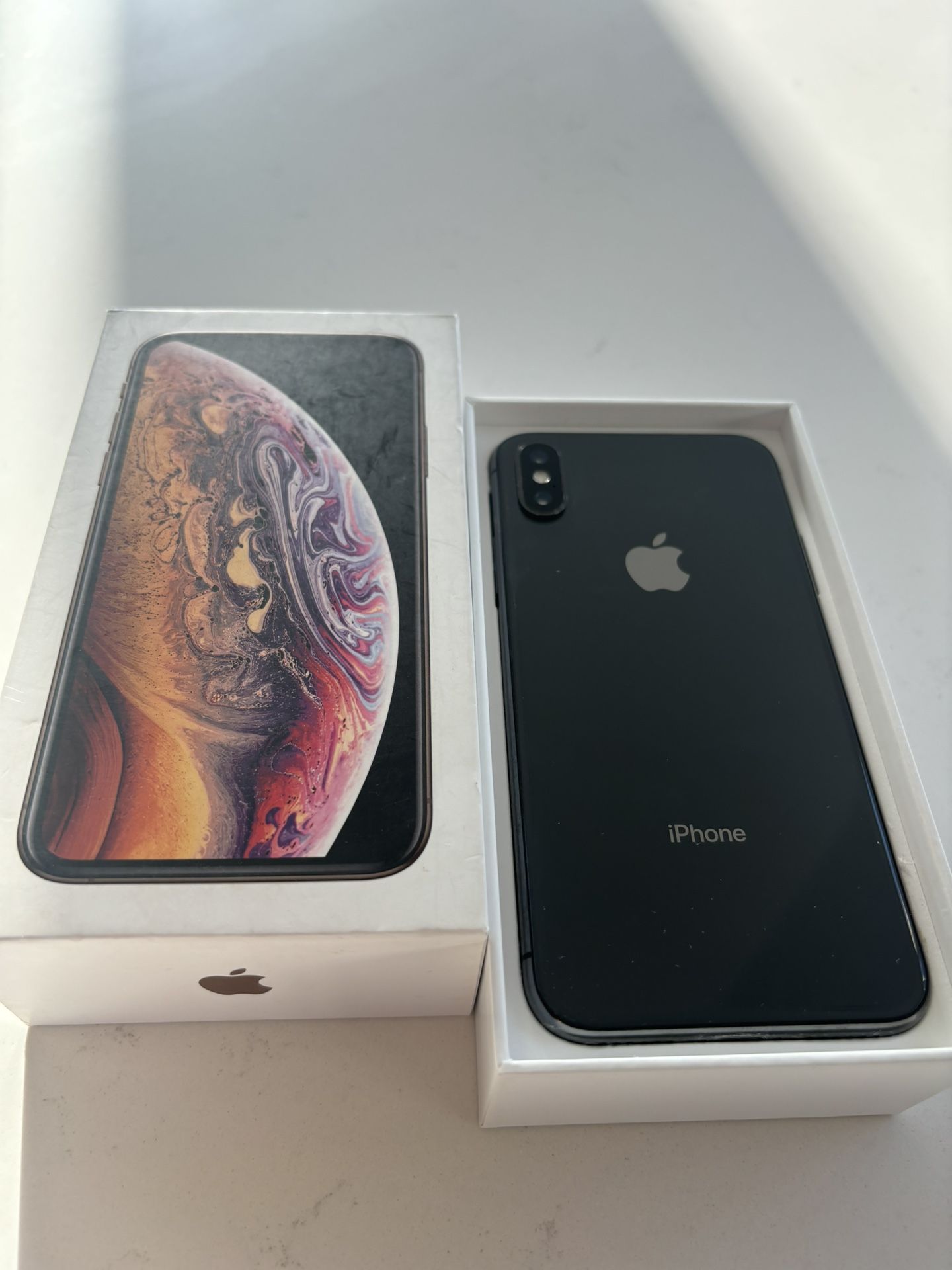 iPhone X Black