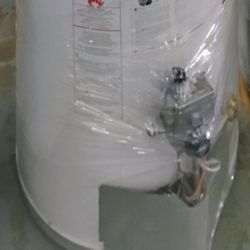 40 Gal Water 💦 Heater 