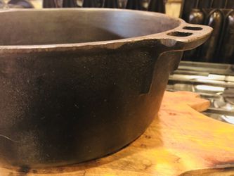 Vintage Cast Iron Dutch Oven Pot With Lid Unmarked 