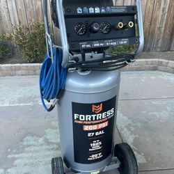 Fortress 27 Gallon 200PSI High Performance Air Compressor 