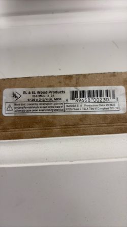 Moulding 3 1/2 inch by 8 feet 14 pieces