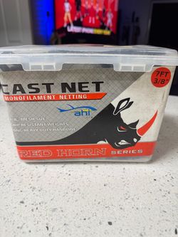 Brand new! Casting Net 7Foot 3/8 Brand new Red Horn Series