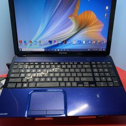 ..TOSHIBA SATÉLITE . .L855S….120 GB SSD...6.0 RAM . READY FOR CLASSES ON LINE OR WORK FROM HOME