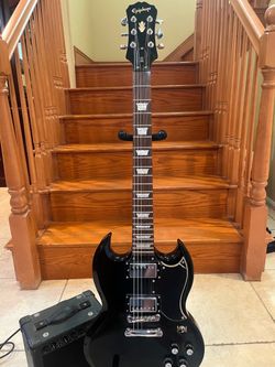 Epiphone SG Standard w/ Peavey Amp