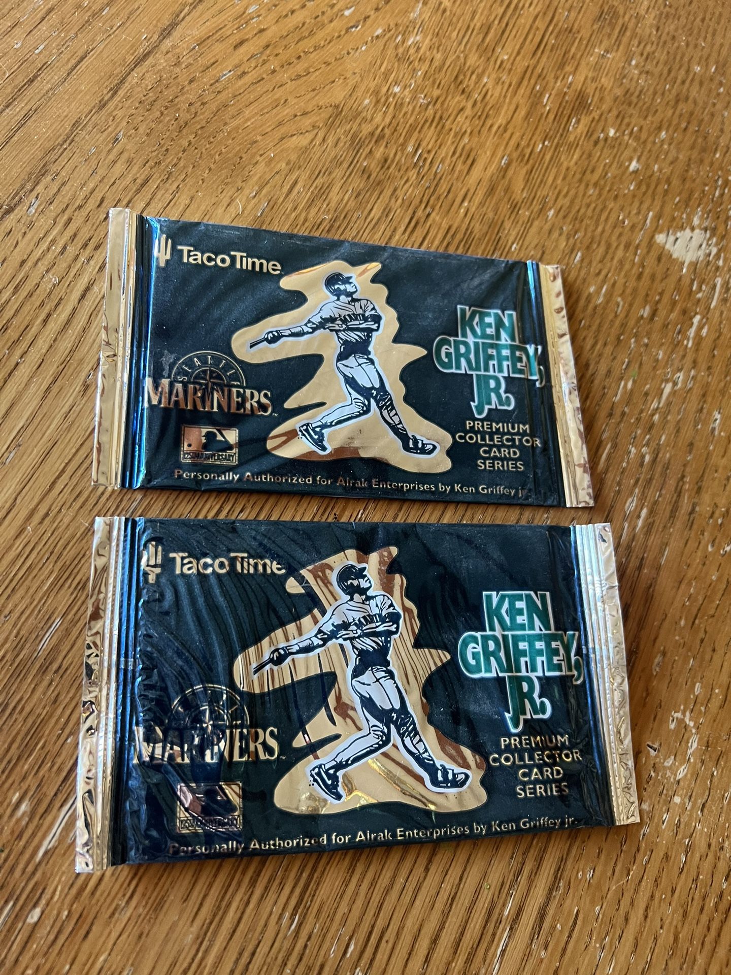 Rare 1994 Taco Time Ken Griffey Jr Baseball card UNOPENED Seattle Mariners 2 Pack Lot