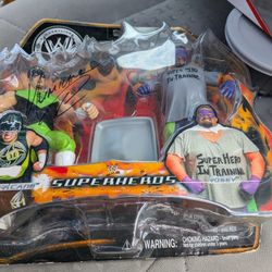 WWE hurricane And Rosey 2 Pack 