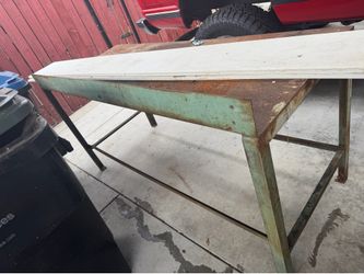 Metal shop bench