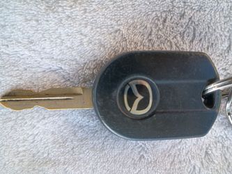 Original factory Mazda UT 2008  ignition key