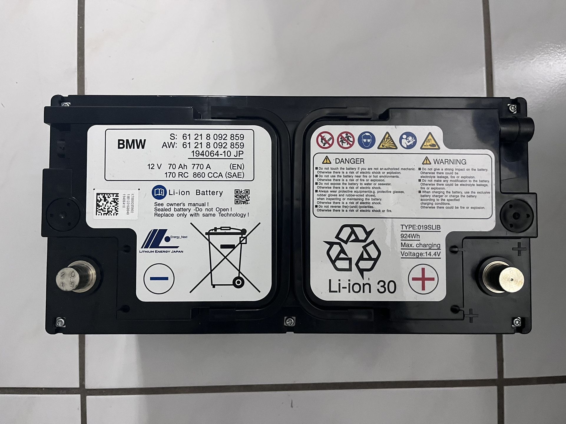 BMW Lithium Battery Li-ion M3 M4 M5 M8