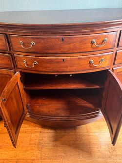 Mahogany Bow Front Sideboard with Drawers