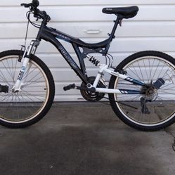 Boys 24’ Mountain Bike
