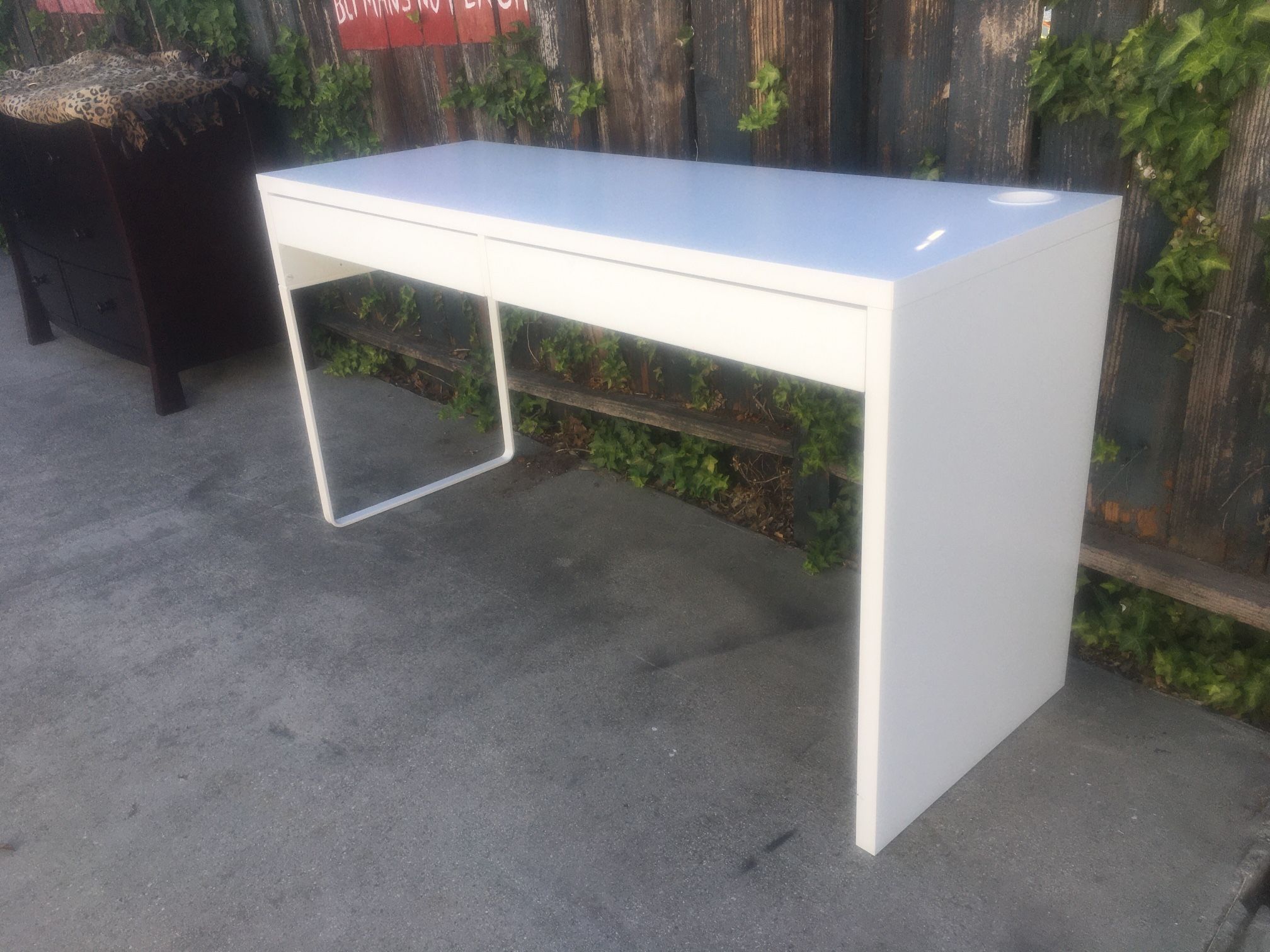 IKEA Micke White Desk
