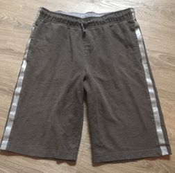 Boys gray athletic cotton shorts Sz XL