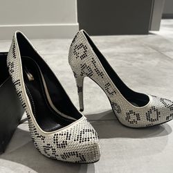 High Heel Shoes/Boots Size 8.5