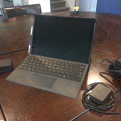 Surface Pro 4 with Type Cover, Surface Pen and Surface Dock