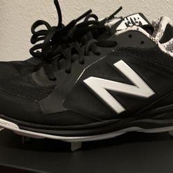 New Balance Metal Cleats RevUp 7.5