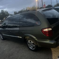 2001 Dodge Van