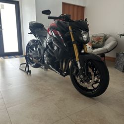 2018 SUZUKI GSX-S 750