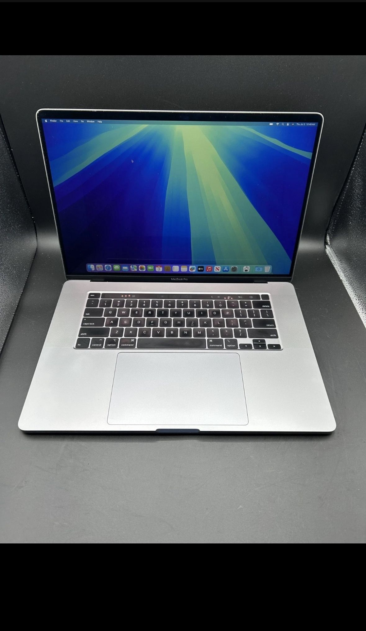 Apple MacBook Pro 16" 2019 A2141 TouchBar i9 2.30GHz 32GB Ram 1TB SSD A GRADE
