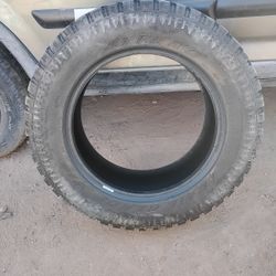 235 65 R17 Practically Brand New DOT 2024 It's A Trail Blade XT Tire One I Have