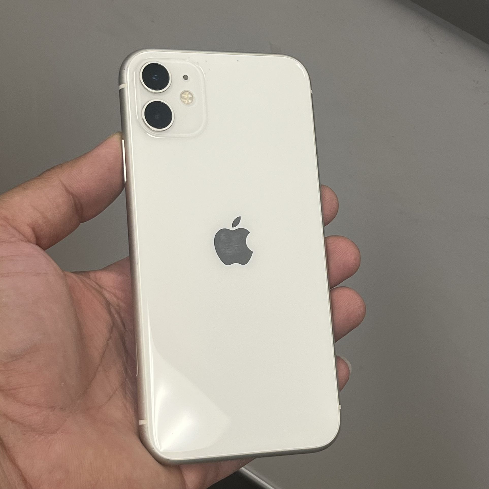 iPhone 11 64gb Unlocked 