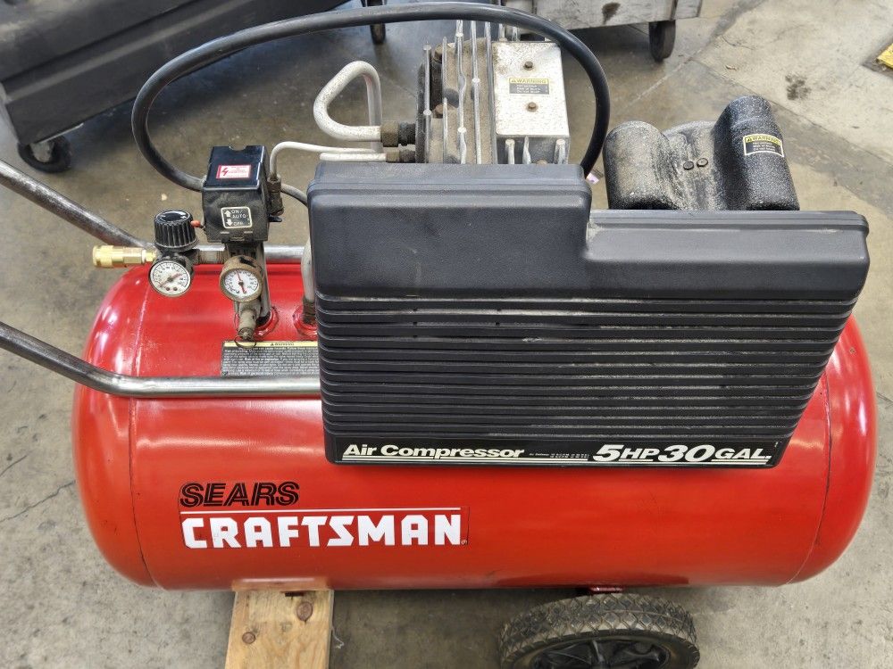 30 Gallon Air Compressor